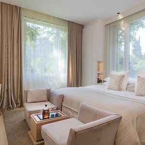 Habitación con Cama King
